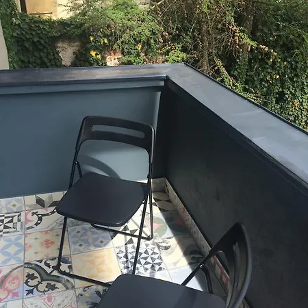 Dragon Bridge Beauty Lejlighed